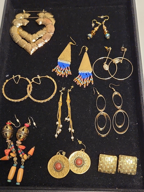 Jewelry - Gold-Tone/Bronze-tone  Earring Bundle